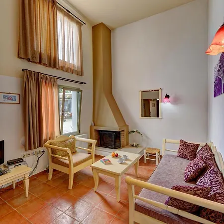 Mourtzanakis - Traditional Eco In