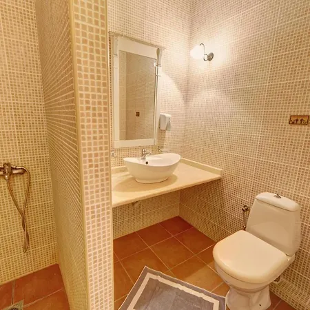 Mourtzanakis - Traditional Eco In