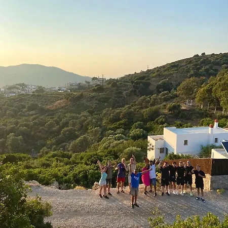 Mourtzanakis - Traditional Eco In Lodge